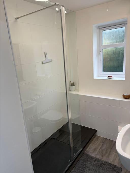 Newly Refurbished Flat In Kings Heath Leilighet Birmingham Eksteriør bilde